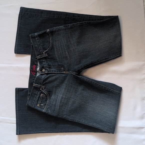 Classic Blue Women's Jeans - Picture 4 of 8